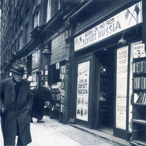Sovet kitab mağazası, London, 1942-ci il