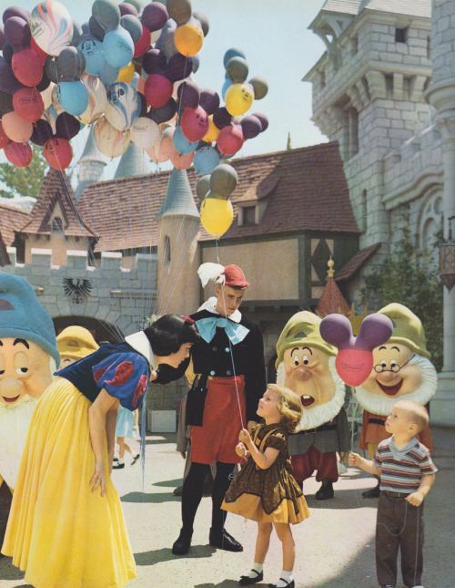 Disneylənd, 1961-ci il