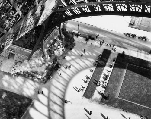 Eyfel qülləsindən baxış, Paris. 1929-cu il