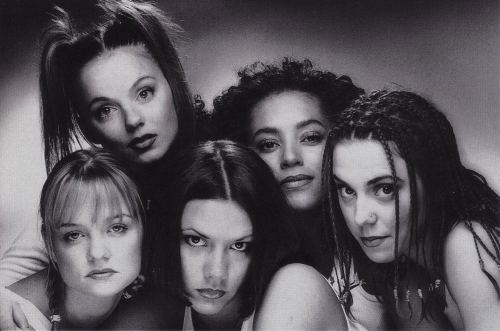 Spice Girls qrupunun ilk peşəkar fotosessiyası, 1995-ci il
