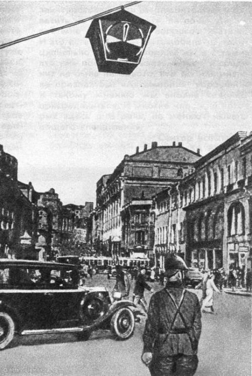 Moskva işıqforları, 1930-cu illərin əvvələri