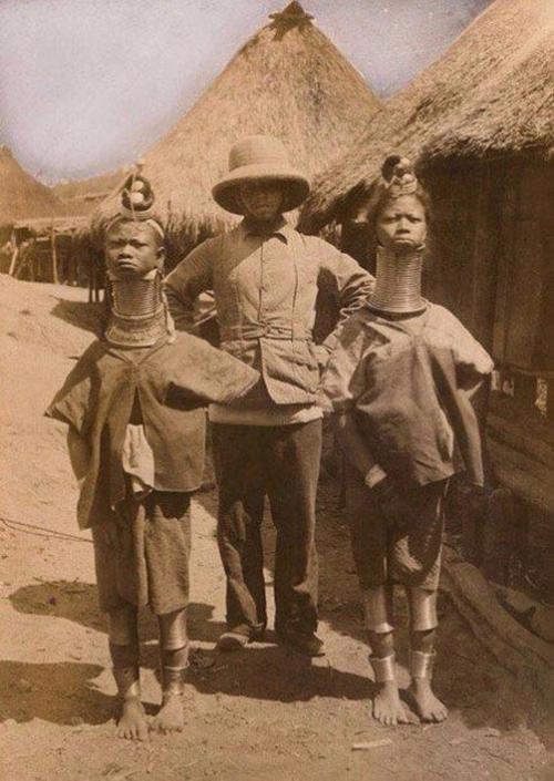 Padaunq tayfasından qadınlar, Birma, 1913-cü il