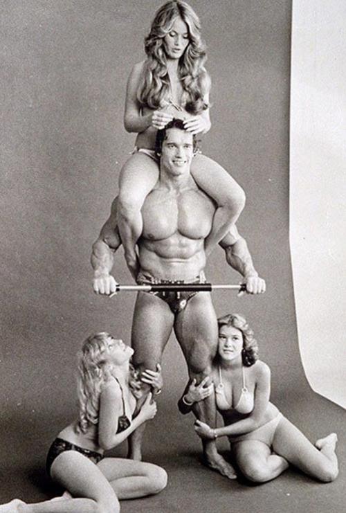 Arnold Şvartsenegger modellərlə, 1970-ci illər