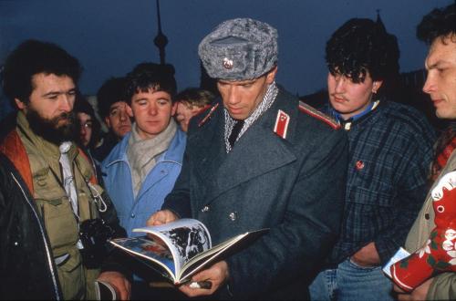 Arnold Şvartsenegger Qırmızı meydanda, 1988-ci il