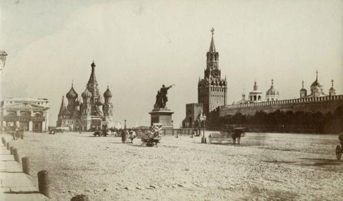 Qırmızı meydan. Moskva. Rusiya imperiyası. 1880-ci il