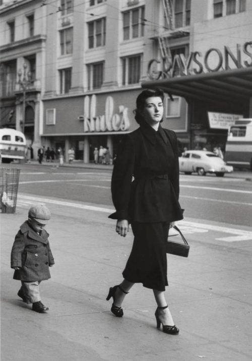 Anası oyuncaq almadı. San-Fransisko, 1952-ci il