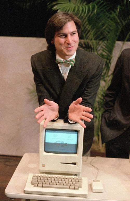 Stiv Cobs və Apple Macintosh, 1984-cü il