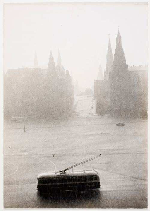Moskvada yağış, 1956-cı il