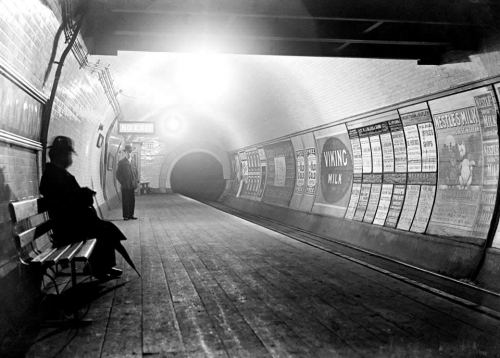 London metrosu, 1890-cı il