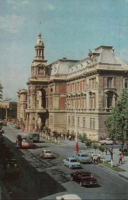 Baksovet binası, Bakı. 1970-ci illər