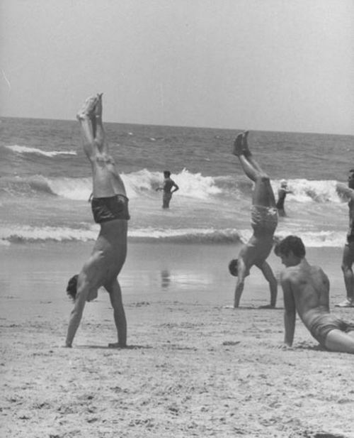 Çimərlikdə gimnastika, 1948-ci il