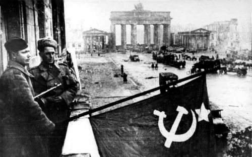 Sovet ordusu Berlində, 1945-ci il