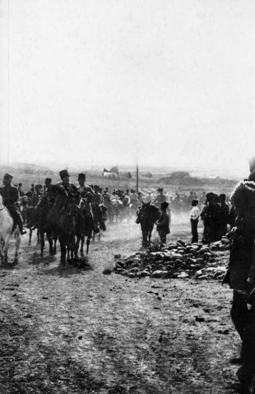 Nuru Paşanın qoşunları Bakıya daxil olur, 15 sentyabr 1918-ci il