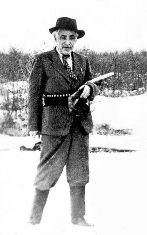 Səməd Vurğun ovda, 1954-cü il