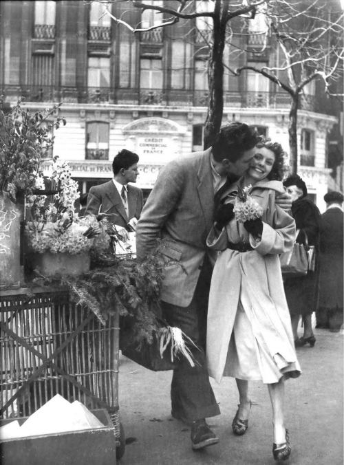 Sevgi, Paris. 1950-ci il