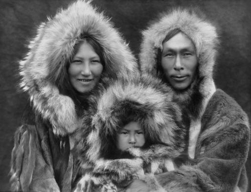 Eskimoslar ailəsi. Alyaska, 1929-cu il