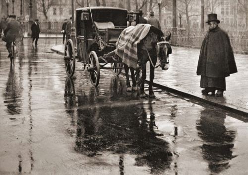 Amsterdamda yağışlı bir gün, 1908-ci il
