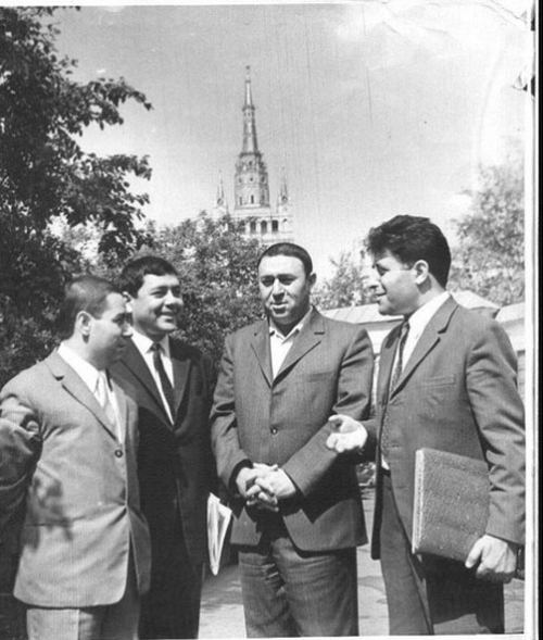 Əkrəm Əylisli, Cabir Novruz, Nəbi Xəzri və Məmməd Araz. Moskva, 1971-ci il