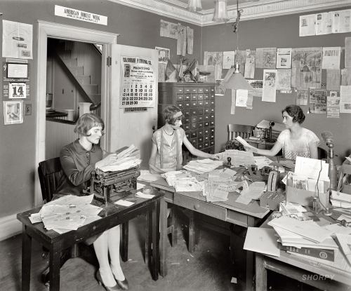 Ofis işçiləri, 1925-ci il
