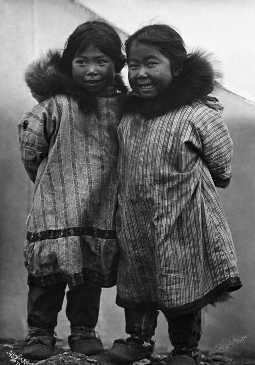 Uşaqlar, Alyaska, 1900-cü illər