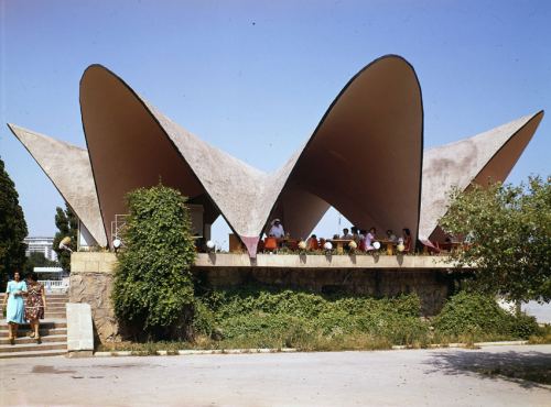 Mirvari kafesi, Bakı bulvarı, 1960-cı illər