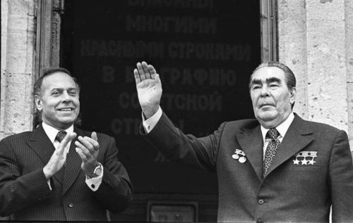 Heydər Əliyev və Leonid Brejnev