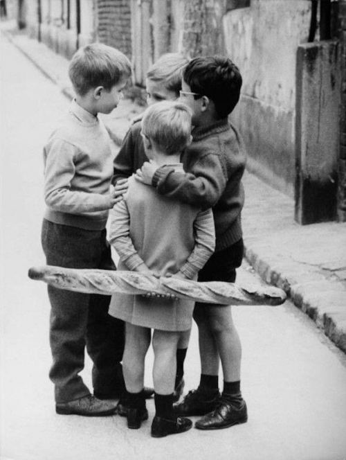 Uşaqlar, Paris. 1950-ci il