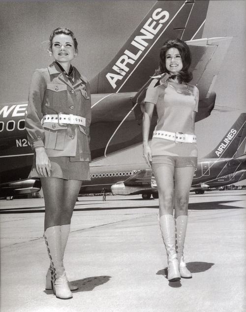Southwest Airlines stüardessaları, 1960-cı illər